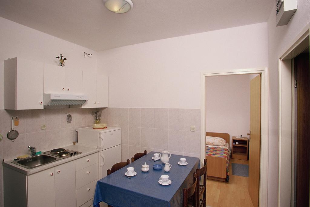 Apartments Boljat Supetar Δωμάτιο φωτογραφία